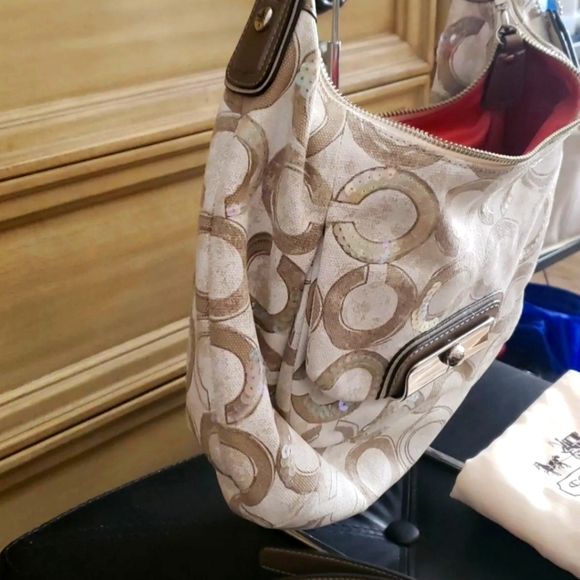 Coach Handbag - Picture 6 of 13